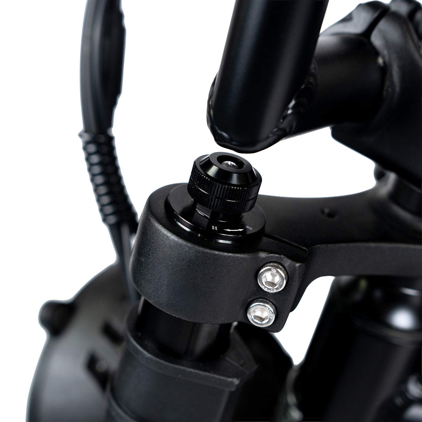 Front suspension